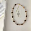 Colar Longo de Inverno com Pedra Natural Olho de Tigre Pérola Maillard para Mulheres Luxo Acessível Corrente Elegante de Camisola Empilhada