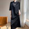Novo Vestido Feminino Estilo Chinês de Cetim Liso com Gola, Manga Curta Jacquard Solto Midi para Primavera e Verão 2025