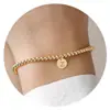 Pulseira Nova Estilo Europeu e Americano com Contas Douradas de 26 Letras para Mulheres, Pulseira com Pingente de Disco Redondo, Pulseira Elástica de Cordão com Contas de Cobre