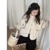 Ropa infantil coreana: Ropa de abrigo de invierno forrada de forro polar y engrosada para niñas, con un diseño de forro polar por ambos lados, y chaquetas cálidas acolchadas de algodón para niños.