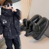 Botas de Neve para Meninas 2025 Novo Inverno Forradas com Lã Espessadas Sapatos de Algodão Infantis Superfície de Couro Quentes Botas de Algodão para Meninas Maiores