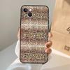 Funda de Teléfono Creativa Retro con Patrón de Piel de Serpiente para iPhone 15