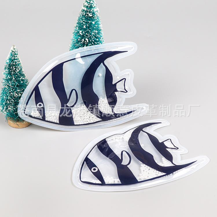 PVC羽绒服吊牌