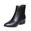 Botas Curtas Femininas Bico Fino Salto Bloco 2026 Outono/Inverno Novo Estilo Retro Zíper Lateral Forradas com Pelúcia Quentes Versáteis Botas Martin