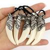 Collar para Hombre con Colgante de Resina Diente de Lobo de Mongolia Interior Personalidad Dominante de Moda Colgante con Forma de Diente de Mastín de Mongolia Interior Tíbet para Hombres y Mujeres