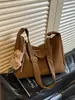 Bolsa tote de moda retrô minimalista transfronteiriça, novo design moderno, fofa e estilosa, bolsa de ombro feminina ou bolsa transversal