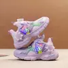 Zapatos Deportivos para Niñas Grandes con Luces Dibujos Animados Nuevo Estilo Primavera y Otoño 2025 Malla Doble Zapatos para Niñas Pequeñas Zapatillas con Botón Giratorio para Niñas Pequeñas