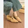 ¡Estilo Vintage! Zapatos de salón retro de terciopelo para mujer con diseño de camelia, estilo Mary Jane, tacones de cuña elegantes para el trabajo con hebilla metálica