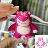 Cabelo liso de fábrica mini boneca de gesso pintada base branca atacado feito à mão DIY pintado com cores urso de mochila 3D tridimensional