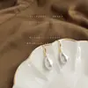 Pendientes de Gota de Perla Francesa Suaves Pendientes Japoneses y Coreanos de Resina con Brillo Joyería Pequeña Dulce Simple para el Rostro