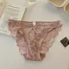 Bragas de Encaje Sexys para Mujer Lujo Ligero Francés Diseño Sutil Anillo de Corazón Hueco Puro Deseo Transpirables de Tiro Bajo Tanga para Mujer