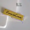 DIY Estilo Coreano Elegante Icono de Logo Grande Letra Aleación Accesorios Trendy Accesorios para el Cabello Pasador Broche Kt Accesorio de Aleación