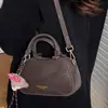 Versión Coreana Bolsa de Bolos Portátil de Nicho para Mujer 2025 Invierno Nueva Moda Tendencia Bolso de Hombro Bolso Cruzado para Viaje