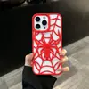 Funda para teléfono móvil de araña hueca tridimensional para Apple 16PRO disipación de calor 15/14 agujero grande anticaída cubierta protectora 11/12