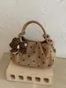Bolso de mano de lunares de alta calidad, estilo vintage, para mujer, nueva colección de otoño 2026, bolso de hombro de gamuza para ir al trabajo