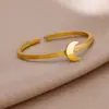 Anillo de Acero Inoxidable Chapado en Oro Transfronterizo para Mujer, Cruz, Luna, Anillo Geométrico Liso, Anillo de Pareja, Patrón Geométrico en Forma de Corazón