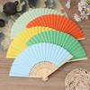 Leque de papel colorido leque dobrável em branco crianças jardim de infância materiais DIY feitos à mão leque dobrável de cor sólida leque de bambu impressão de logotipo gravação