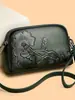 Bolso de Mano Retro para Mujeres de Mediana Edad y Mayores, Casual y Versátil, Elegante Bolso Cruzado para Teléfono Móvil de Estilo Étnico Chino con Relieve
