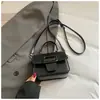 Bolsa Transversal Pequena Quadrada Lisa Texturizada Moda Retro Nova Primavera Estilo Coreano Nicho Ombro Único para Mulheres