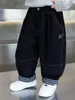 Pantalones vaqueros para niños y niñas, estilo otoño e invierno, pantalones de forro polar para niños, nuevo estilo 2026, pantalones elegantes de pierna curva para niños pequeños, engrosados