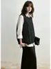 Colete de tricô trançado retrô para mulheres, gola redonda, corte solto, perfeito para usar em camadas, outono e inverno, macio e confortável, suéter sem mangas, peça externa
