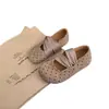 Zapatos bajos de suela gruesa estilo retro francés populares para mujer, nuevo modelo de otoño 2026, zapatos Mary Jane Birkenstock que aumentan la altura para personas menudas