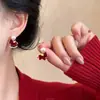Brincos de Abóbora Veludo Vermelho para Pônei Feminino no Outono e Inverno, Luxo Acessível, Brincos Elegantes de Alta Qualidade, Brincos Exclusivos e Bonitos de Nicho
