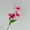 Novo Arranjo de Flores de Lírio 3D com 3 Cabeças para Casamento Salão de Casamento Flor de Lírio Flor Artificial Adereços para Fotos Decoração de Casa Flor de Mesa