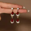 Nuevos Pendientes de Alta Gama 2025 Estilo Verano Pendientes de Celebridad de Internet Franceses de Moda Pendientes Elegantes de Alta Gama para Mujer Venta al por Mayor