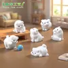 Lindo, regordete y travieso perrito blanco de peluche, perfecto para decoraciones DIY de casas de muñecas, accesorios de paisajes en miniatura y pequeños adornos