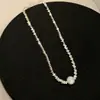Collar con Colgante de Perla Única Estilo Francés para Mujer 2025 Nuevo Elegante Cadena para Clavícula Popular Elegante Versátil