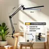 Luminária de mesa LED de dupla cabeça com proteção para os olhos para a indústria da beleza e escritório, design de fixação para duplo cenário com braço retrátil, fonte de luz dupla face, dimerizável, pode ser fixada em livros