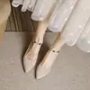 Sapatos de Salto Alto de Uma Tira para Mulheres, Novo Design Primavera 2026, Elegantes Detalhes de Pérolas, Adequados para Combinar com Vestidos, Scarpins de Salto Médio Robusto