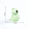 Novo produto internacional: acessórios de répteis que brilham no escuro, incluindo pequenas figuras de lagartixas, decorações DIY para terrários de musgo e ornamentos em miniatura