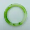 Pulsera de Calcedonia Verde de Xinjiang en Venta Caliente Jade Falso Hetian Jade para Mujer Color Jade Verde Espinaca Pulsera Plana Ancha