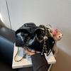 Bolsa de Mão Pequena com Corrente da Moda para Mulheres 2026 Novo Modelo Bolsa Nuvem Plissada de Alta Qualidade Versátil Ombro Transversal Bolsa Concha