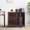 Gabinete de Té de Nogal Negro Norteamericano con Cubo de Agua Debajo, Gabinete Lateral de Té Sin Estufa, Gabinete Lateral de Mesa de Té Integrado Contra la Pared, Nuevo Estilo Chino