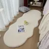Alfombra de mesita de noche para dormitorio, felpa suave de conejo, cobertura completa, área grande, nuevo modelo 2026, tira larga, resistente a la suciedad, alfombrilla antideslizante para mesita de noche