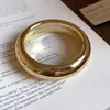 Pulseira Aberta Torcida Brilhante Europeia e Americana, Simples e Moderna, Estilo Retrô, Luxo Leve, Joias de Alta Qualidade para Mulheres Atacado