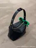 Mini Bolso de Lonchera Tejido a Mano Puro Wallace Piel de Cordero Importada Bolso de Hombro