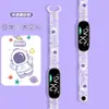 Relógio Digital do Fabricante em Estoque com Display Digital, Estampa de Desenho Animado Fofa para Meninas, Pulseira de Relógio Eletrônico LED, Mostra Apenas a Hora