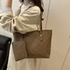 Bolsa de Mão Retrô Bolsa Feminina 2025 Nova Xadrez Versátil Bolsa de Ombro para Trabalhador de Escritório Bolsa de Braço para o Dia a Dia Bolsa para Sogra
