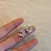 Brincos de Borboleta Vazados Simples Estilo Coreano Novos com Zircônia Brincos Doces Exquisitos Brincos Levemente Luxuosos de Alta Qualidade para Mulheres
