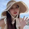 Sombrero para Mujer Primavera y Verano Versátil Sombrero de Paja de Ala Ancha Sombrero de Pescador de Verano para la Costa Sombrero Protector Solar Pequeño que Muestra la Cara Estilo Coreano Sombrero para el Sol