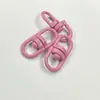 Fábrica de Origen de Broches Giratorios de Figura de Ocho, Galvanizados en Tres Colores, Opcional con Esmalte Sellado, Paquete de 50 Llaveros para Joyería de Aleación de Zinc