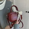 Bolso de mujer muy elegante y atractivo, modelo nuevo 2026, bolso de hombro y axila moderno y sencillo, bolso tipo almohada casual para el trabajo y los desplazamientos