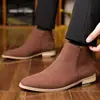 Suministro exclusivo transfronterizo nuevo estilo Botas Chelsea Martin para hombre nuevo estilo superficie de gamuza tacto de alta calidad cremallera trasera sin cordones talla 48