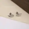 Hermosos Aretes de Alas Prohibidas Angélicas para Mujer, Acero de Titanio, Únicos y Modernos, Versátiles, Elegantes y de Alta Gama