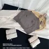 Pacote com 5 Calcinhas Femininas de Renda, Cintura Média-Alta, Modal Macio, Confortável, Respirável, Algodão na Virilha, que Moldam o Quadril