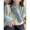 Camisa Básica Feminina Gola Meia-Alta Primavera Outono Inverno 2025 Novidade de Primavera Cinza Slim Fit Top de Alta Qualidade com Detalhe de Orelha de Madeira